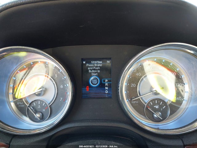 Продажа на аукционе авто 2013 Chrysler 300 Motown, vin: 2C3CCAAGXDH515177, номер лота: 44351621