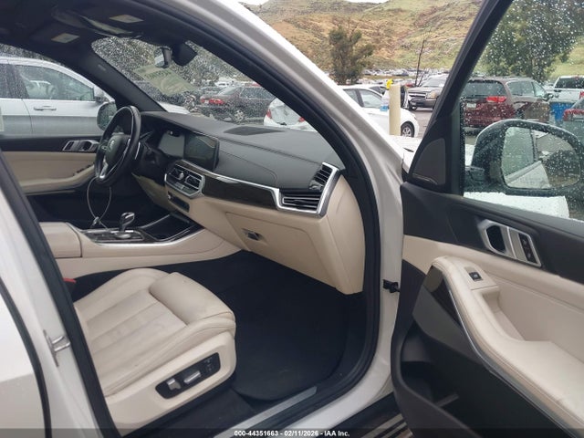 5UXCR4C09LLE30376 BMW X5 Sdrive40i