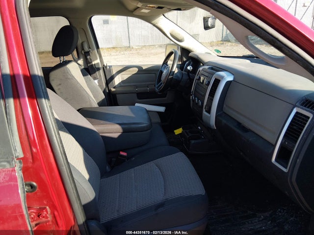 2010 DODGE RAM 1500 1D7RV1CT4AS145591 Photo 4