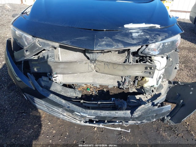 1G1ZE5ST7HF165851 Chevrolet MALIBU 1LT