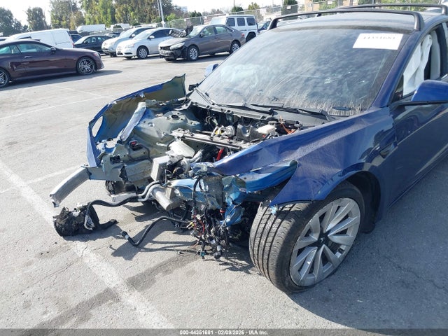Продаж на аукціоні авто 2022 Tesla Model 3 Long Range Dual Motor All-wheel Drive, vin: 5YJ3E1EB3NF130832, номер лоту: 44351681