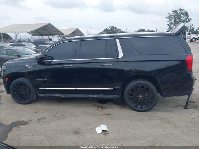 2021 Gmc Yukon Xl 2wd Slt მანქანა იყიდება აუქციონზე, vin: 1GKS1GKD0MR236894, აუქციონის ნომერი: 44351688