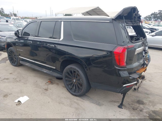 2021 GMC YUKON XL 1GKS1GKD0MR236894 Photo 2