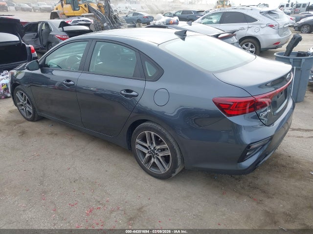 2019 KIA FORTE 3KPF34AD1KE022139 Photo 2
