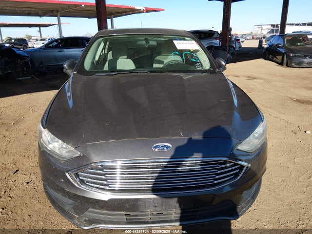 3FA6P0UU7JR279120 Ford Fusion Hybrid S