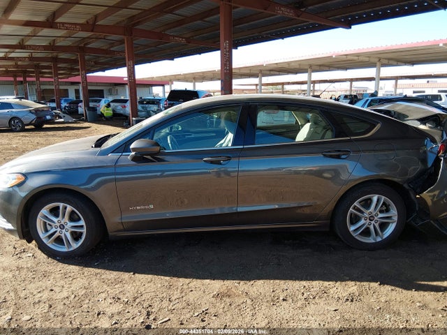 3FA6P0UU7JR279120 Ford Fusion Hybrid S