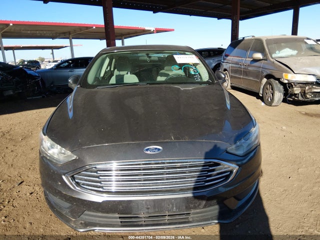 3FA6P0UU7JR279120 Ford Fusion Hybrid S
