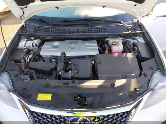 JTHKD5BH7E2196638 Lexus CT 200H