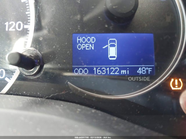 JTHKD5BH7E2196638 Lexus CT 200H