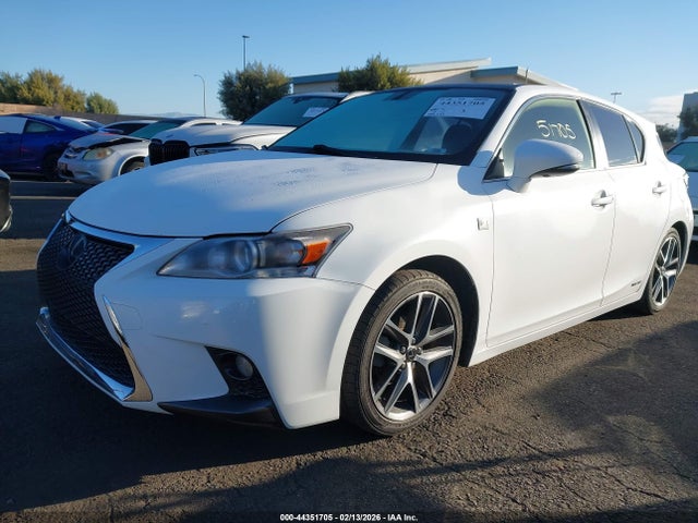 JTHKD5BH7E2196638 Lexus CT 200H