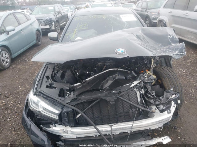 2021 Bmw M550i Xdrive მანქანა იყიდება აუქციონზე, vin: WBA13BK09MCF03910, აუქციონის ნომერი: 44351707