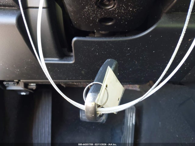 2017 CHEVROLET CAMARO 1G1FB1RS9H0112041 Photo 10