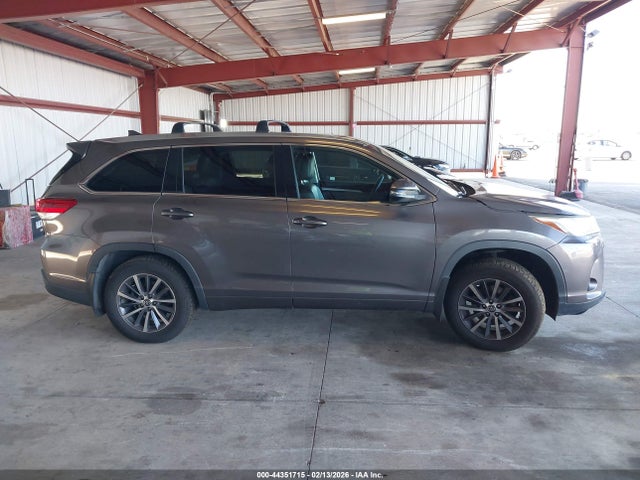 5TDJZRFH6HS510762 Toyota Highlander Xle