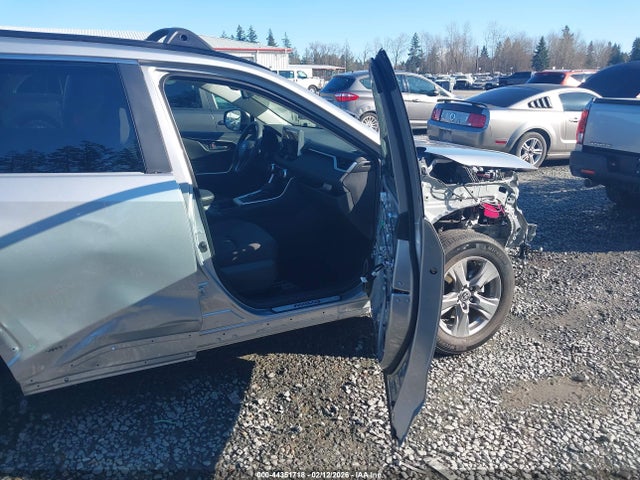 4T3RWRFV1RU129046 Toyota Rav4 Hybrid Xle