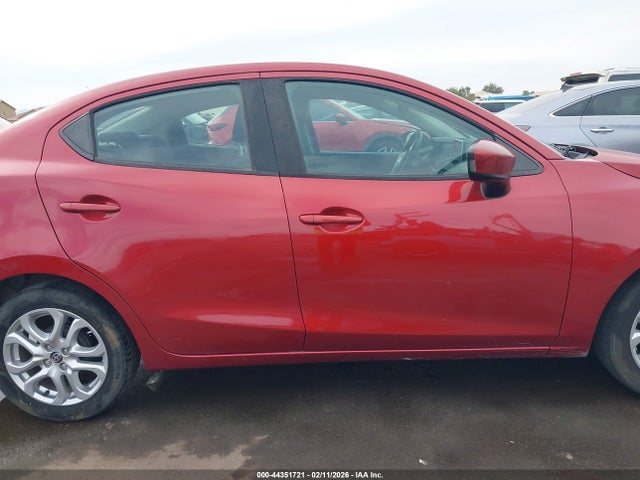 3MYDLBZV3GY125949 Scion IA