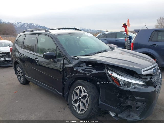 JF2SKAJC1LH533466 Subaru Forester Premium