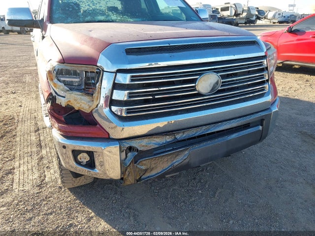 5TFAY5F10KX780201 Toyota Tundra 1794 5.7l V8