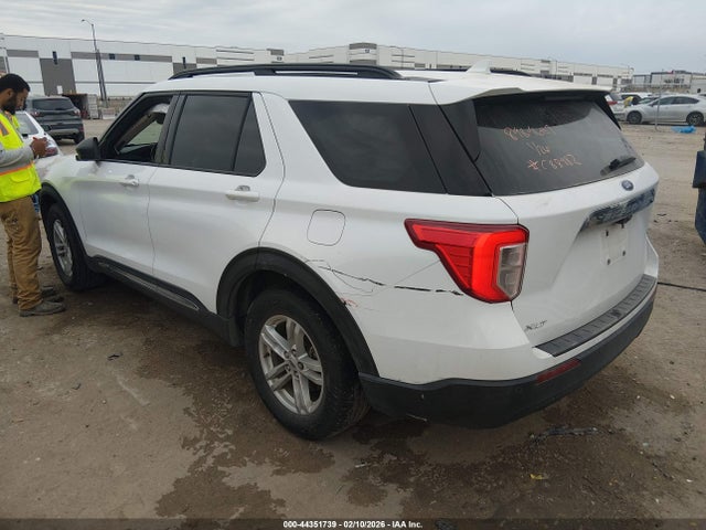 2020 FORD EXPLORER 1FMSK7DH6LGC88982 Photo 2