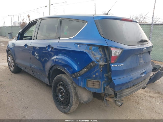 2017 FORD ESCAPE 1FMCU0GD2HUE37783 Photo 2