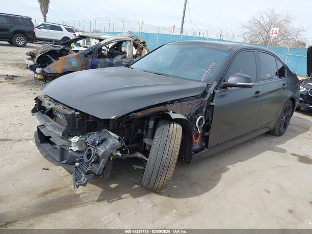 2018 BMW 330E WBA8E1C58JA180399 Photo 1