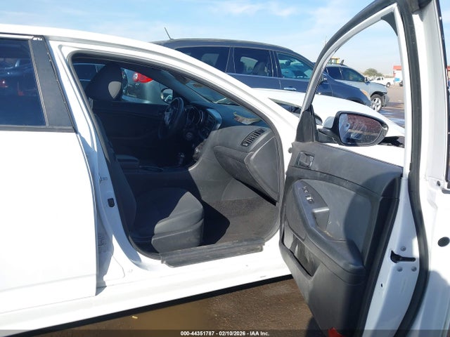 5XXGM4A71FG443271 KIA Optima Lx