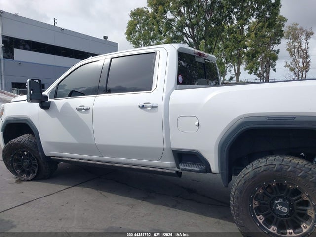 1GT49REY0MF154401 GMC Sierra 2500hd 4wd Standard Bed Denali