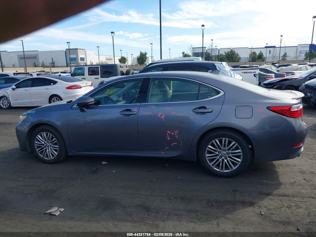 JTHBK1GG3F2184812 Lexus ES 350