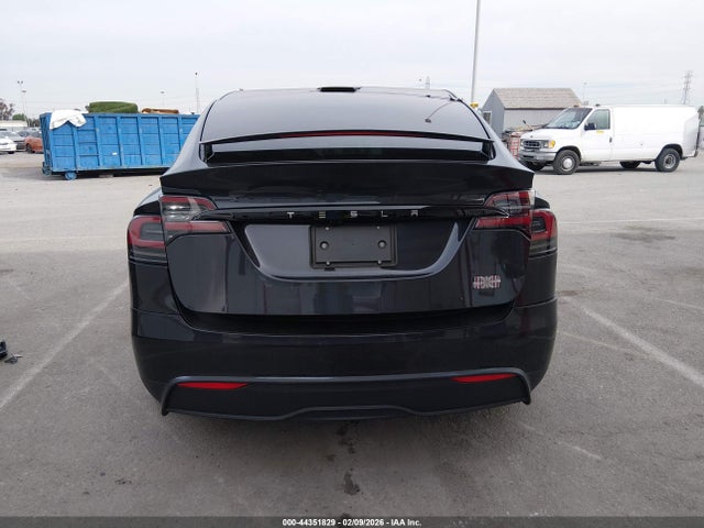 7SAXCBE64SF470991 Tesla Model X Plaid