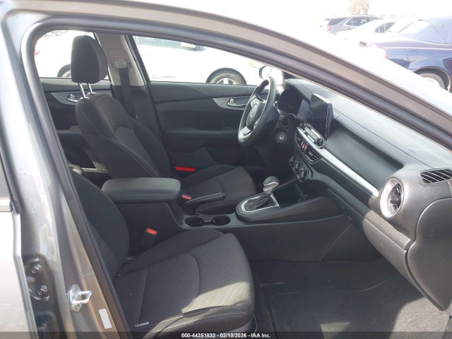 KIA Forte Lxs 2023 3KPF24AD3PE526282 Image 5