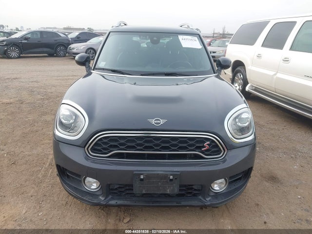 Mini Countryman Cooper S 2019 WMZYT3C52K3E95986 Image 12