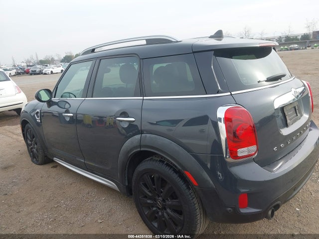 Mini Countryman Cooper S 2019 WMZYT3C52K3E95986 Image 14