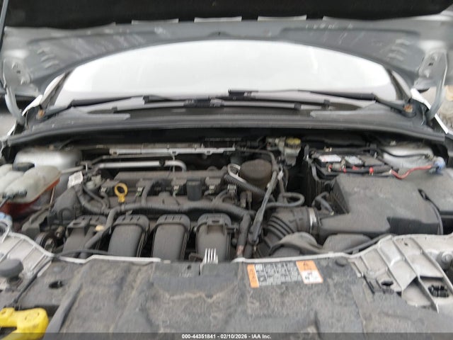 Ford FOCUS SE 2016 1FADP3K22GL268849 Image 10