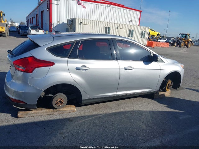 Ford FOCUS SE 2016 1FADP3K22GL268849 Image 12