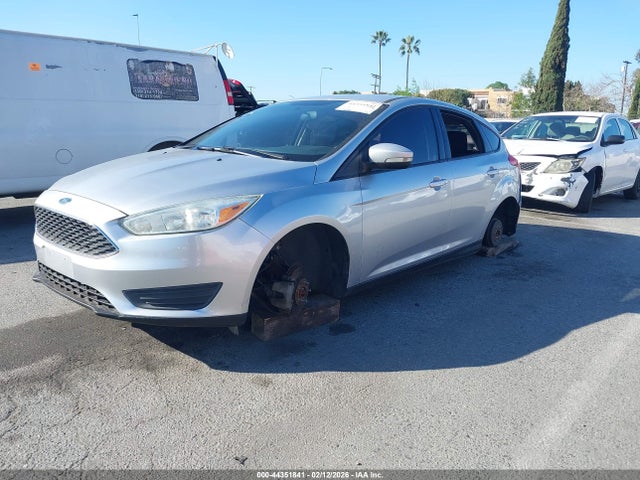 Ford FOCUS SE 2016 1FADP3K22GL268849 Image 6
