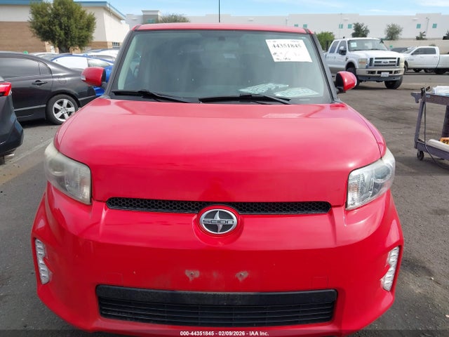 Scion XB 2015 JTLZE4FE0FJ078174 Image 12