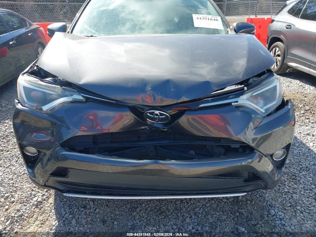 JTMWFREVXGJ072281 Toyota Rav4 Xle