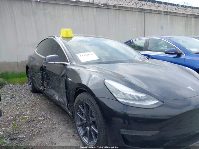 2018 TESLA MODEL 3 5YJ3E1EA5JF173442 Photo 0