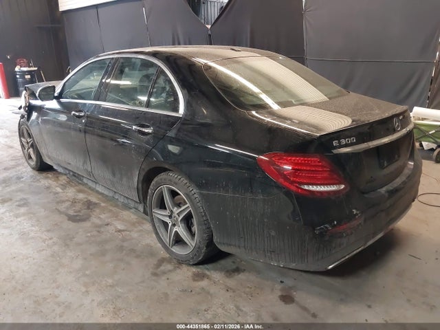 Продажа на аукционе авто 2018 Mercedes-benz E 300 4matic, vin: WDDZF4KB2JA334544, номер лота: 44351865