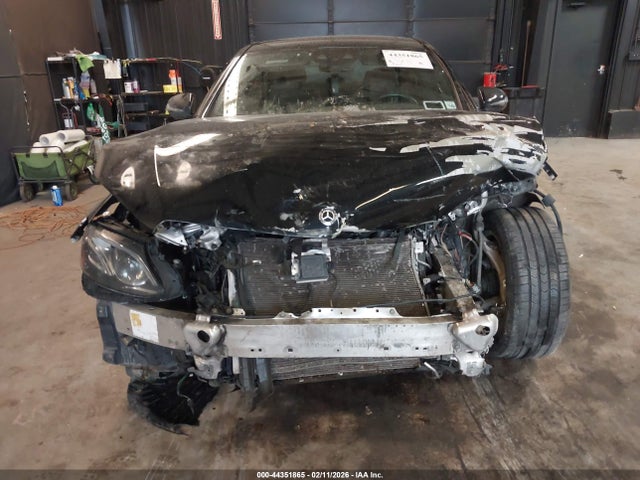 Продажа на аукционе авто 2018 Mercedes-benz E 300 4matic, vin: WDDZF4KB2JA334544, номер лота: 44351865