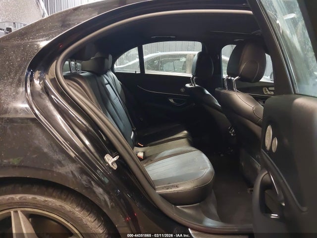 Продажа на аукционе авто 2018 Mercedes-benz E 300 4matic, vin: WDDZF4KB2JA334544, номер лота: 44351865