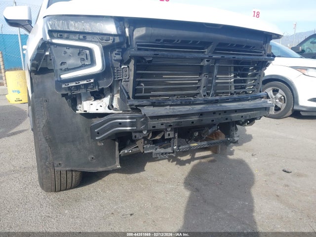Продаж на аукціоні авто 2024 Chevrolet Tahoe 4wd Ls, vin: 1GNSKMKDXRR120494, номер лоту: 44351869