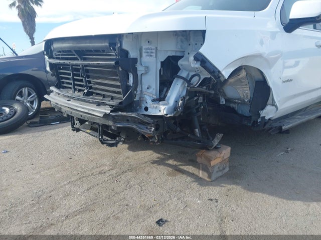 Продаж на аукціоні авто 2024 Chevrolet Tahoe 4wd Ls, vin: 1GNSKMKDXRR120494, номер лоту: 44351869