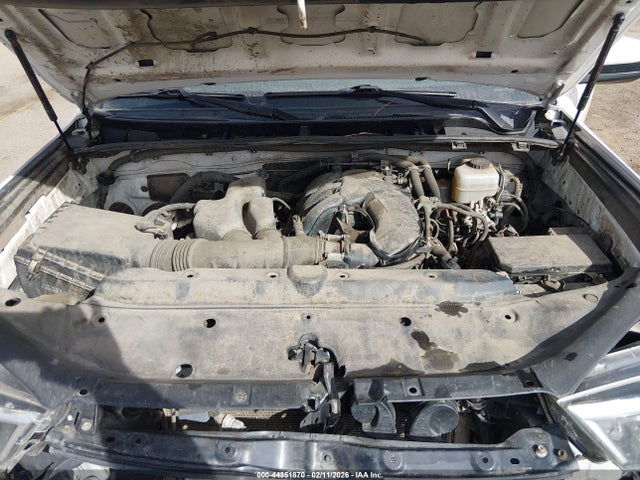 JTEBU5JR3E5195864 Toyota 4RUNNER SR5