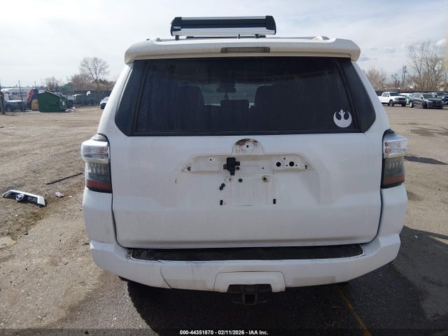 JTEBU5JR3E5195864 Toyota 4RUNNER SR5