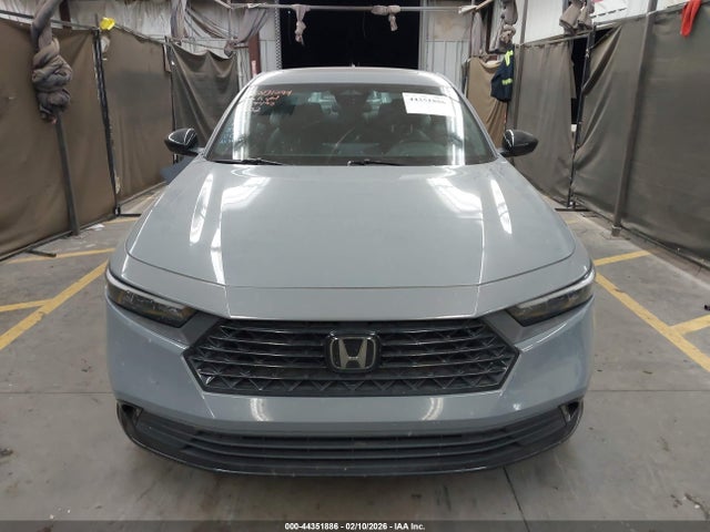 1HGCY2F70PA027002 Honda Accord Hybrid Sport-l
