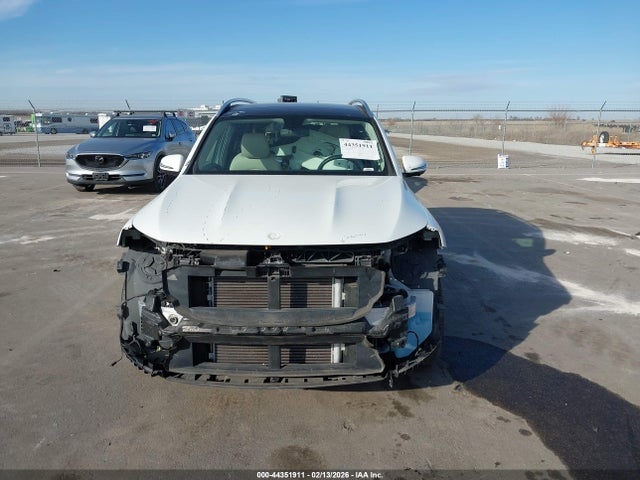 W1N4M4HB7NW193893 Mercedes-Benz Glb 250 4matic