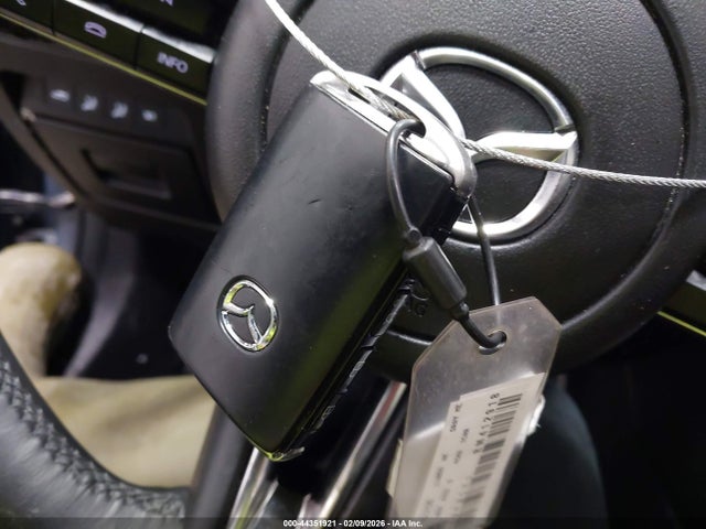 Mazda Mazda3 2.5 S Carbon Edition 2024 3MZBPBCM1RM412918 Image 11