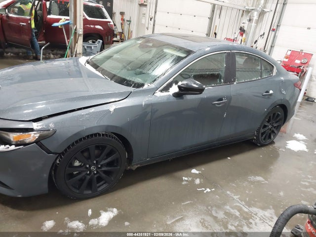 Mazda Mazda3 2.5 S Carbon Edition 2024 3MZBPBCM1RM412918 Image 15