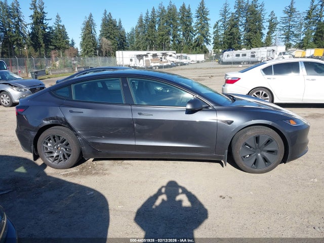 Tesla Model 3 Long Range Dual Motor All-wheel Drive 2024 5YJ3E1EB2RF849754 Image 13