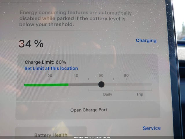 Tesla Model 3 Long Range Dual Motor All-wheel Drive 2024 5YJ3E1EB2RF849754 Image 17